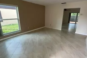 11942 SW 122nd Pl, Miami, FL 33186 - Photo 5