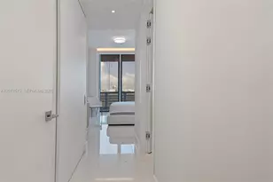 100 S Pointe Dr, Miami Beach, FL 33139 - Photo 31