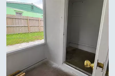 740 NW 130th St, North Miami, FL 33168 - Photo 11