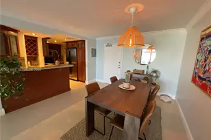 200 SE 15th Rd, Miami, FL 33129 - Photo 17