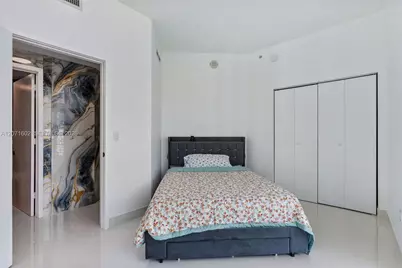 350 NE 24th Street #1107, Miami, FL 33137 - Photo 17