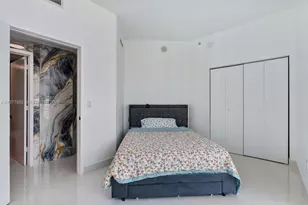 350 NE 24th St, Miami, FL 33137 - Photo 17