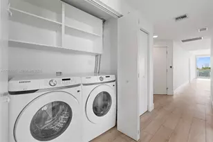 16385 Biscayne Blvd, North Miami Beach, FL 33160 - Photo 29