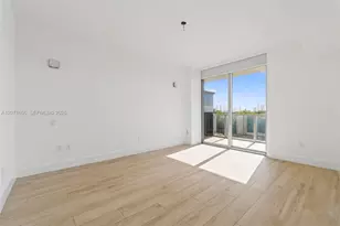 16385 Biscayne Blvd, North Miami Beach, FL 33160 - Photo 17