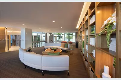 16385 Biscayne Blvd #521, North Miami Beach, FL 33160 - Photo 33