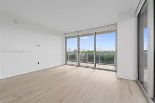 16385 Biscayne Blvd, North Miami Beach, FL 33160 - Photo 11
