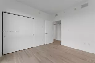 16385 Biscayne Blvd, North Miami Beach, FL 33160 - Photo 25
