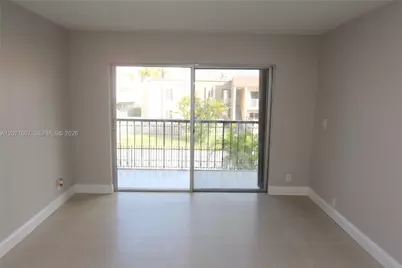 8005 Lake Dr #212, Doral, FL 33166 - Photo 5