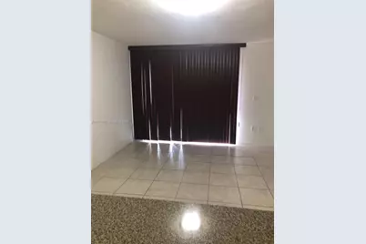 218 NW 12th Ave #802, Miami, FL 33128 - Photo 5