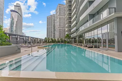 77 SE 5th St #1607, Miami, FL 33131 - Photo 19