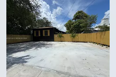 3 NE 70th St #1, Miami, FL 33138 - Photo 27