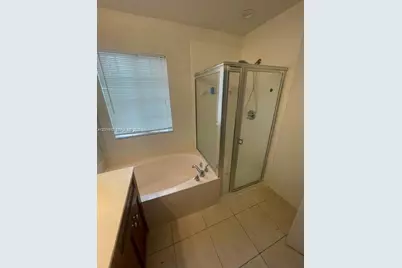 2004 Marsh Harbor Dr, Riviera Beach, FL 33404 - Photo 9