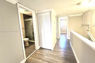 914 SW 8th Ave, Gainesville, FL 32601 - Photo 13