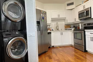 6422 Collins Ave, Miami Beach, FL 33141 - Photo 7