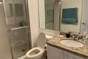 6422 Collins Ave, Miami Beach, FL 33141 - Photo 23