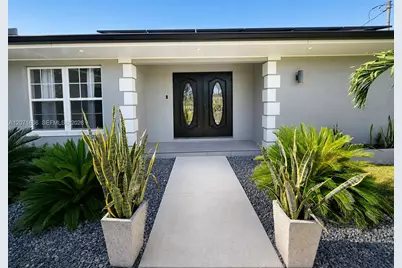 1419 Shelby Pwky, Cape Coral, FL 33904 - Photo 3