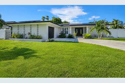 1419 Shelby Pwky, Cape Coral, FL 33904 - Photo 1