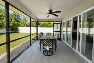 1419 Shelby Pwky, Cape Coral, FL 33904 - Photo 35