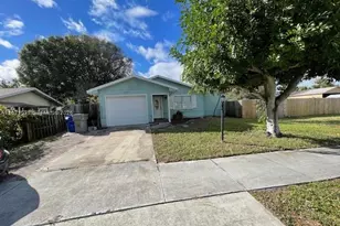1685 20th Ave SW, Vero Beach, FL 32962 - Photo 1