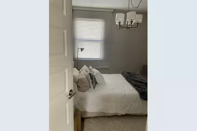16002 SW 136th Way, Miami, FL 33196 - Photo 11