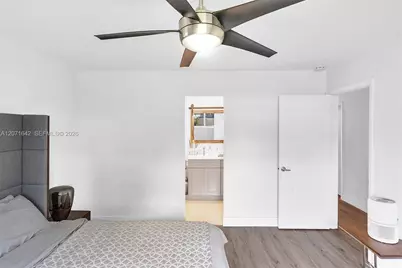 801 NE 81st St, Miami, FL 33138 - Photo 29