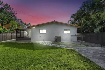 801 NE 81st St, Miami, FL 33138 - Photo 41