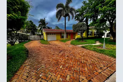 10025 SW 111 St #0, Miami, FL 33176 - Photo 1