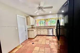10025 SW 111th St, Miami, FL 33176 - Photo 5