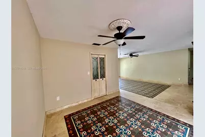 10025 SW 111 St #0, Miami, FL 33176 - Photo 7