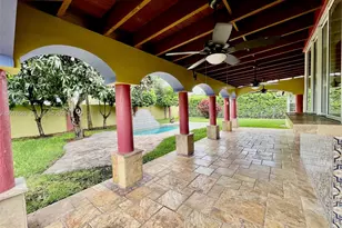 10025 SW 111th St, Miami, FL 33176 - Photo 13