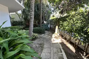 7728 Collins Ave, Miami Beach, FL 33141 - Photo 7