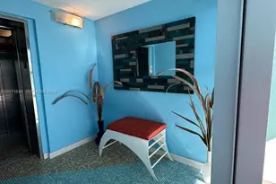 7728 Collins Ave, Miami Beach, FL 33141 - Photo 13