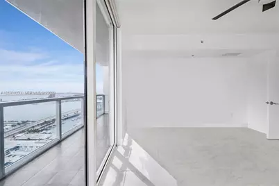 244 Biscayne Blvd #3704, Miami, FL 33132 - Photo 15