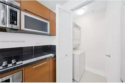 244 Biscayne Blvd #3704, Miami, FL 33132 - Photo 11
