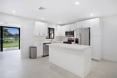 2230 N 62nd Ave #0, Hollywood, FL 33024 - Photo 3