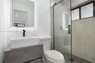 2230 N 62nd Ave #0, Hollywood, FL 33024 - Photo 9