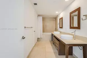 475 Brickell Ave, Miami, FL 33131 - Photo 15