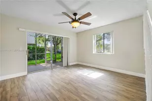 937 NW 104th Way, Coral Springs, FL 33071 - Photo 11