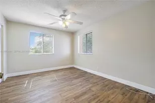 937 NW 104th Way, Coral Springs, FL 33071 - Photo 25