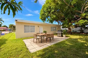 1240 W 26th Ct, Riviera Beach, FL 33404 - Photo 11