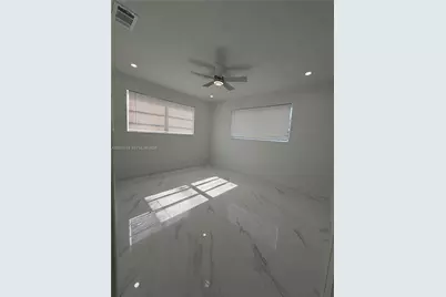 1240 W 26th Ct, Riviera Beach, FL 33404 - Photo 23
