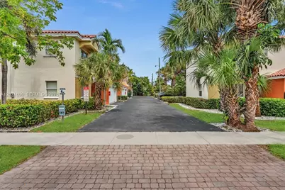 228 NW 14th Ave #0, Fort Lauderdale, FL 33311 - Photo 27