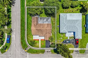 4700 NW 41st Pl, Lauderdale Lakes, FL 33319 - Photo 37