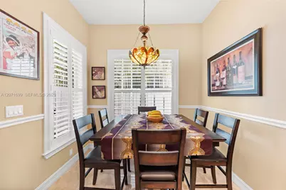 423 SW 16th St, Fort Lauderdale, FL 33315 - Photo 9