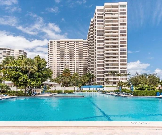 2500 Parkview Dr #1705 - 2500 Parkview Dr #1705, Hallandale Beach, FL 33009 Luxury Property | Jose Angel Pina