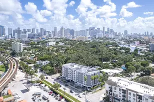 1010 NW 11th St, Miami, FL 33136 - Photo 15
