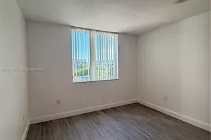 1010 NW 11th St, Miami, FL 33136 - Photo 9