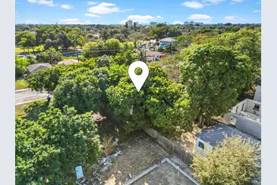 1829 NW 62nd Ter, Miami, FL 33147 - Photo 43