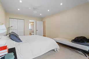 7508 SW 58th Ave, South Miami, FL 33143 - Photo 13