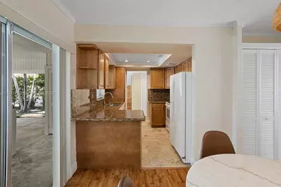 7508 SW 58th Ave #7508, South Miami, FL 33143 - Photo 9